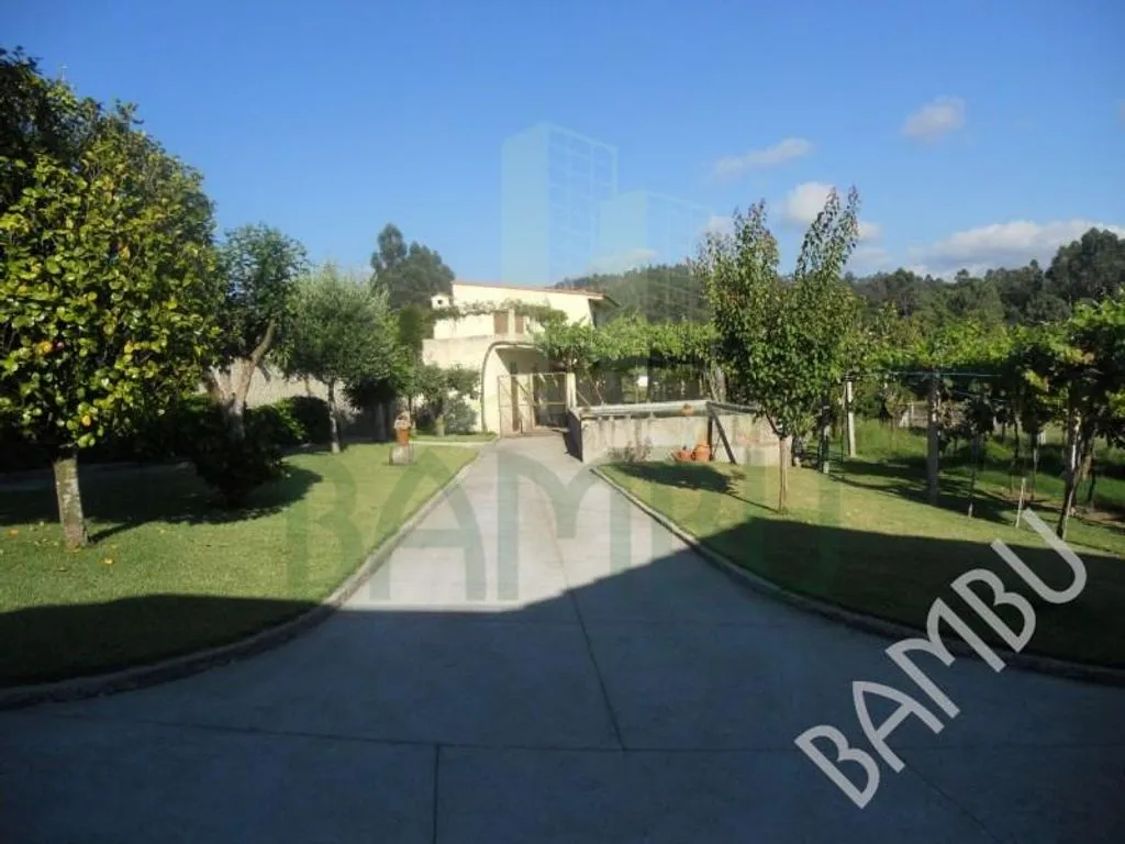 Välivaade - Luxury Villa with South-Facing Garden in Caminha