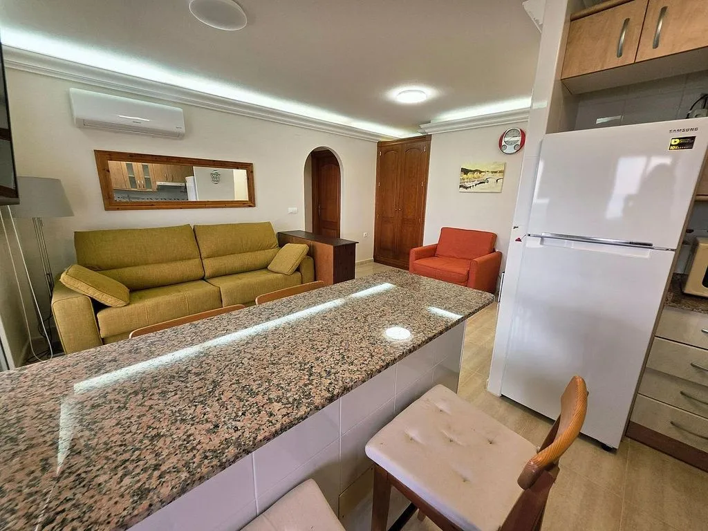 Cuisine - Studio Apartment with Pool in Playa del Esparto