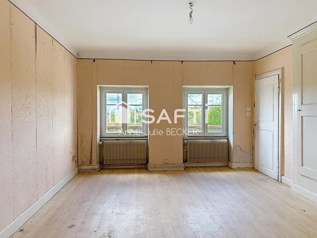 Toad - Characterful House with Garden in Rural Setting