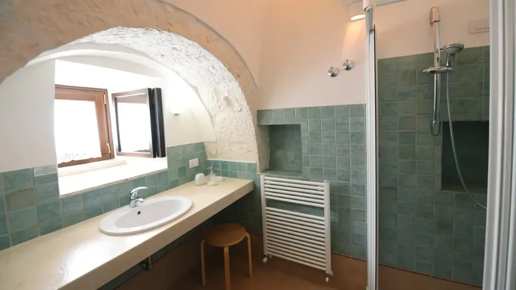 Salles de bain - Trullo with Pool in Ostuni
