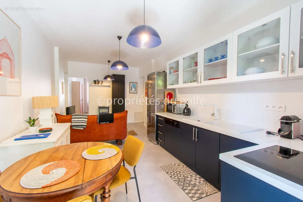 Köök - Restored Town House with Pool in Sète Centre