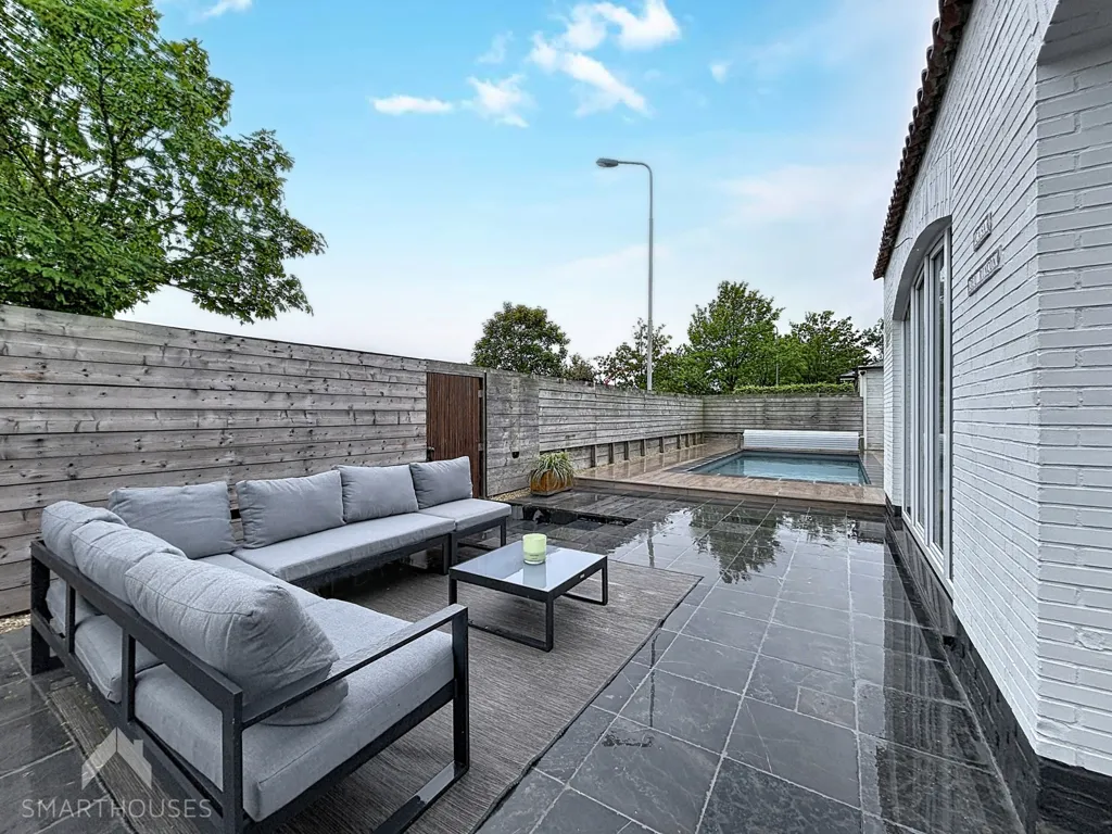 Bassein - Half-Open House with Pool in Zwevegem