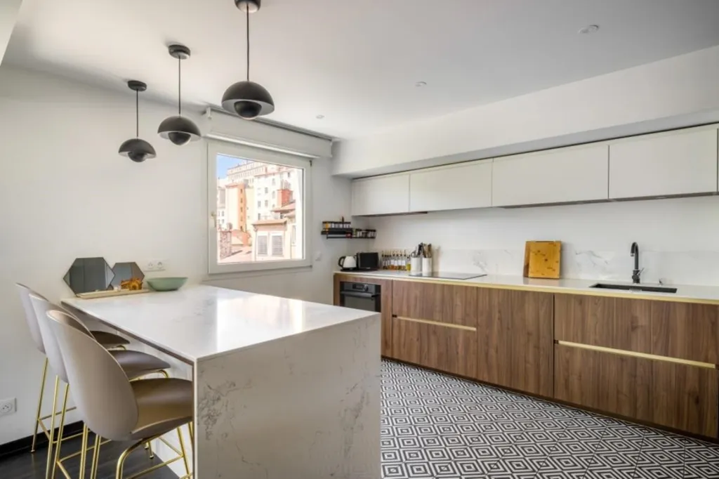 Köök - Exceptional Penthouse with Panoramic View in Lyon