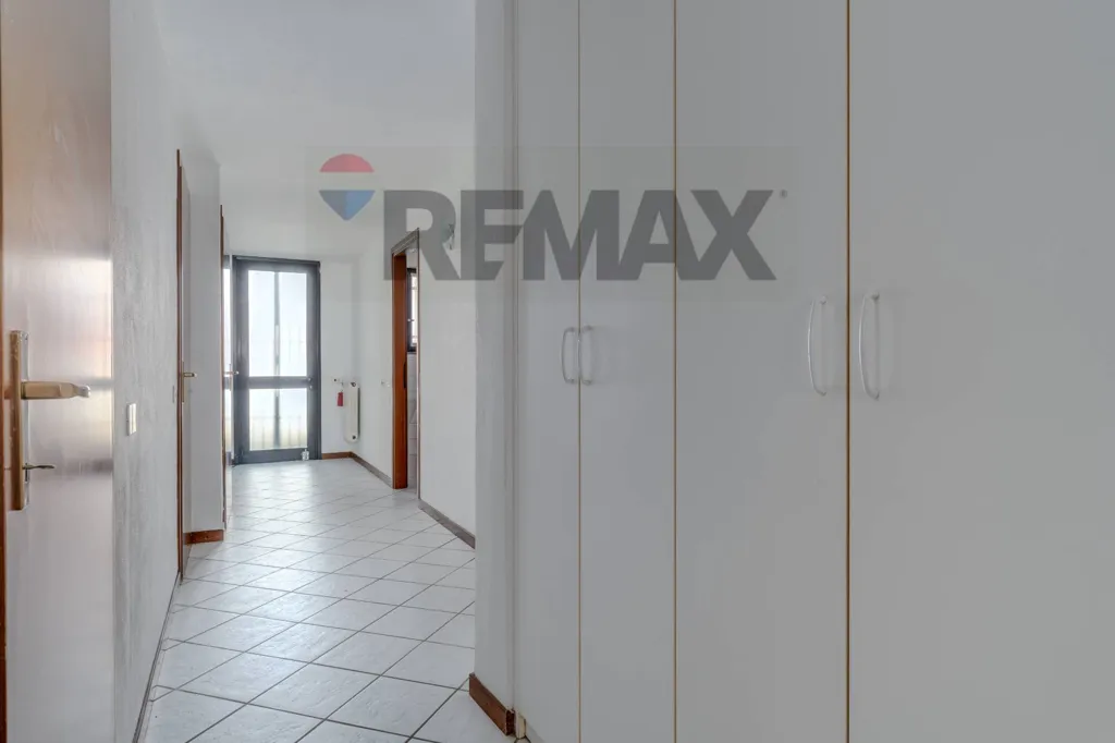 Hallway - Single Villa with Garden in Bonate Sopra