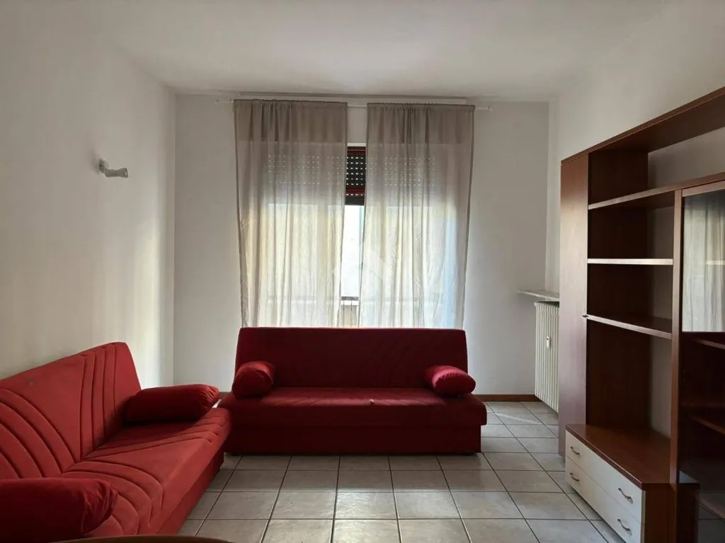 Séjour - Student Flat with Balcony in Novara