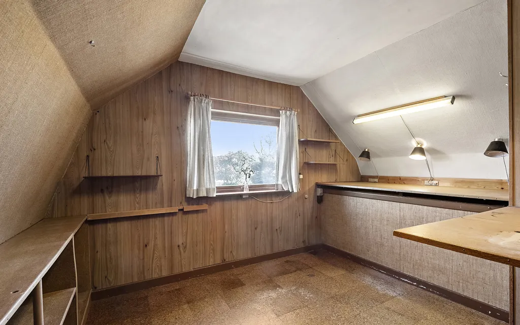 Office - 1947 Villa with Garden in Køge