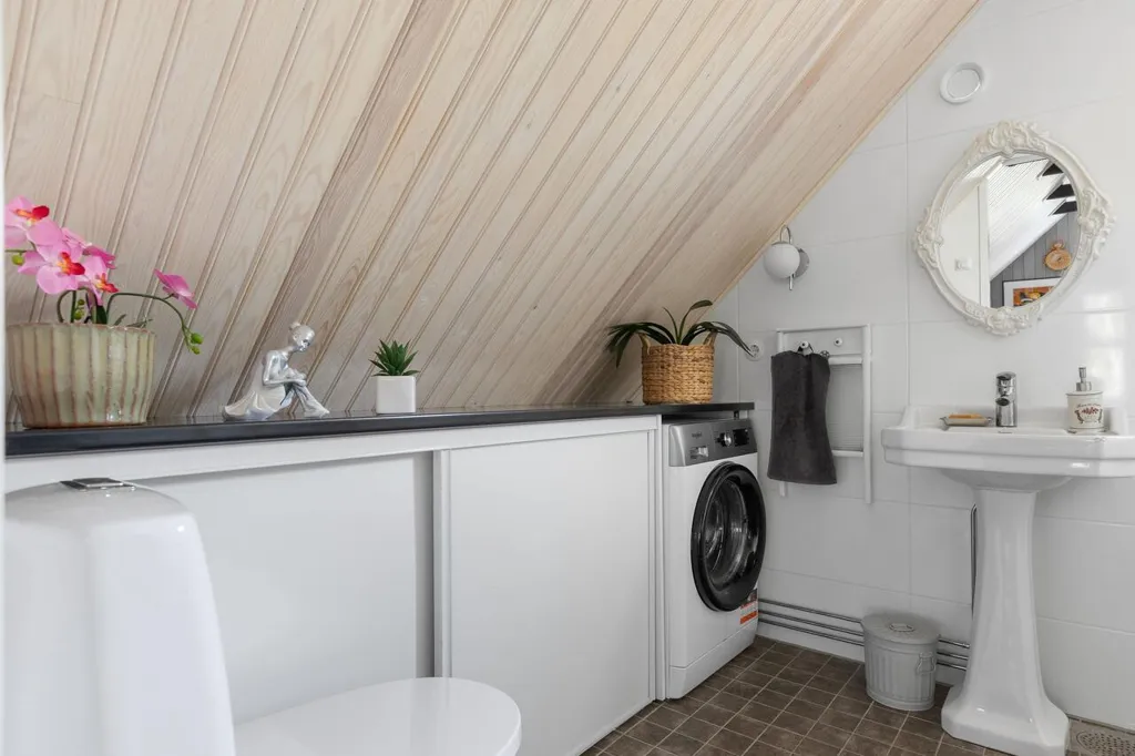 Vannitoad - Traditional Cottage with Sauna in Miekkiö