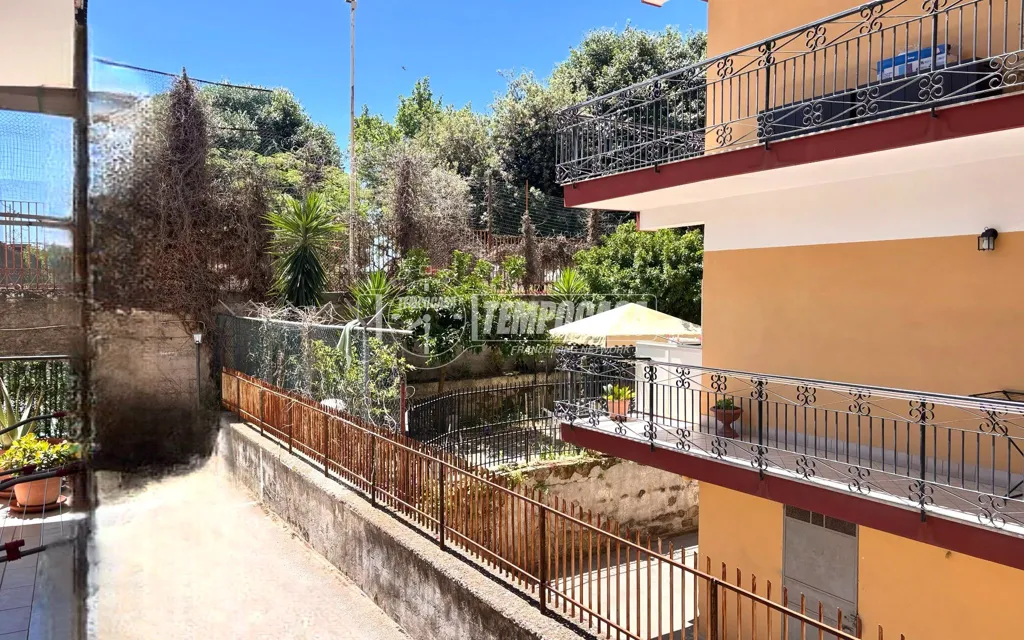 Balcon - Apartment with Triple Exposure in Naples