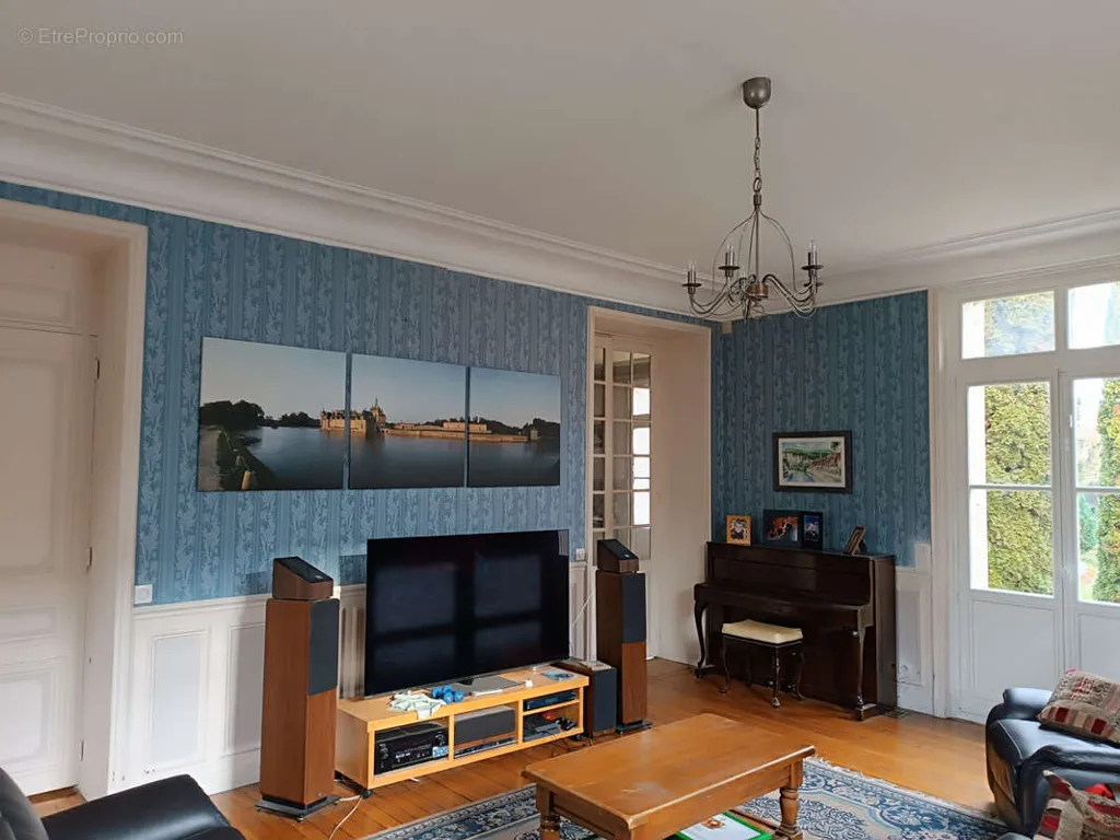 living_room