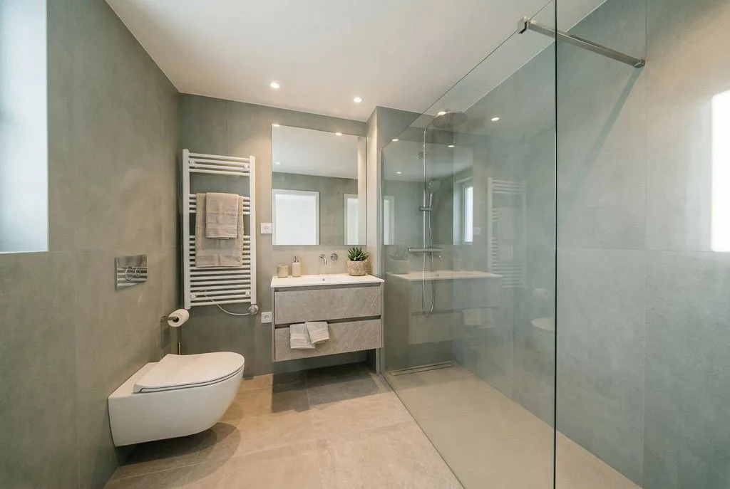 Salles de bain - Luxury Apartment with Balcony in Porto