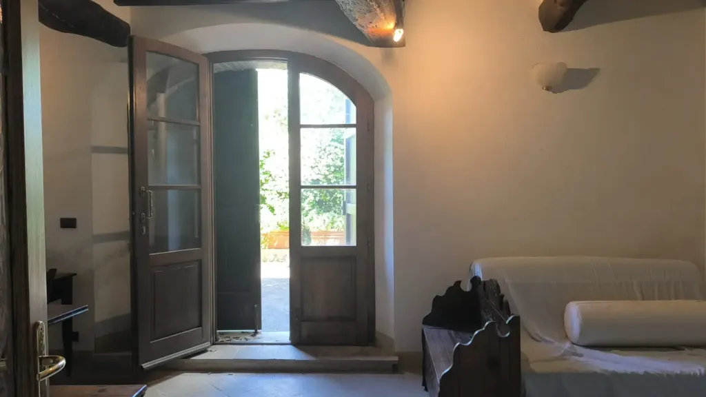 Dormitorios - Rustic Apartment with Private Garden in Monticiano