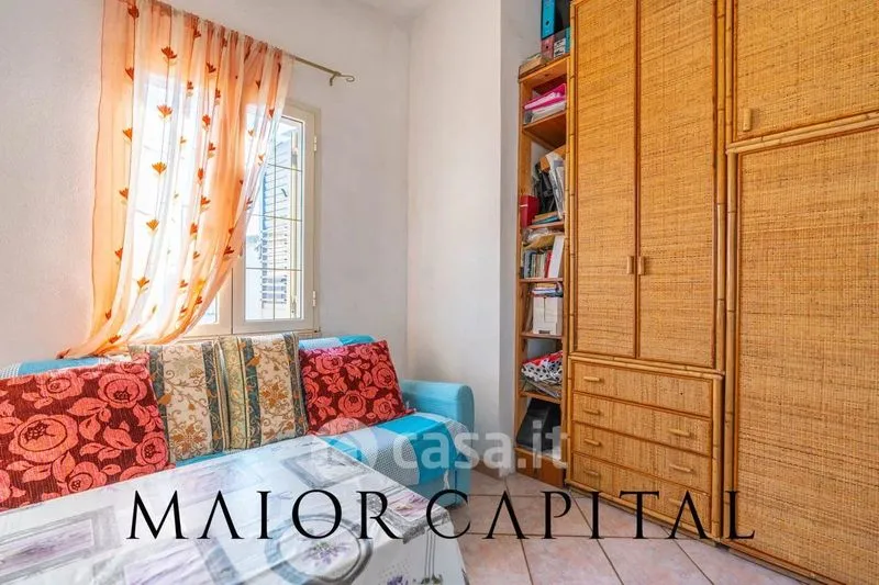 Chambres - Two-Level Apartment with Terraces in Torpè