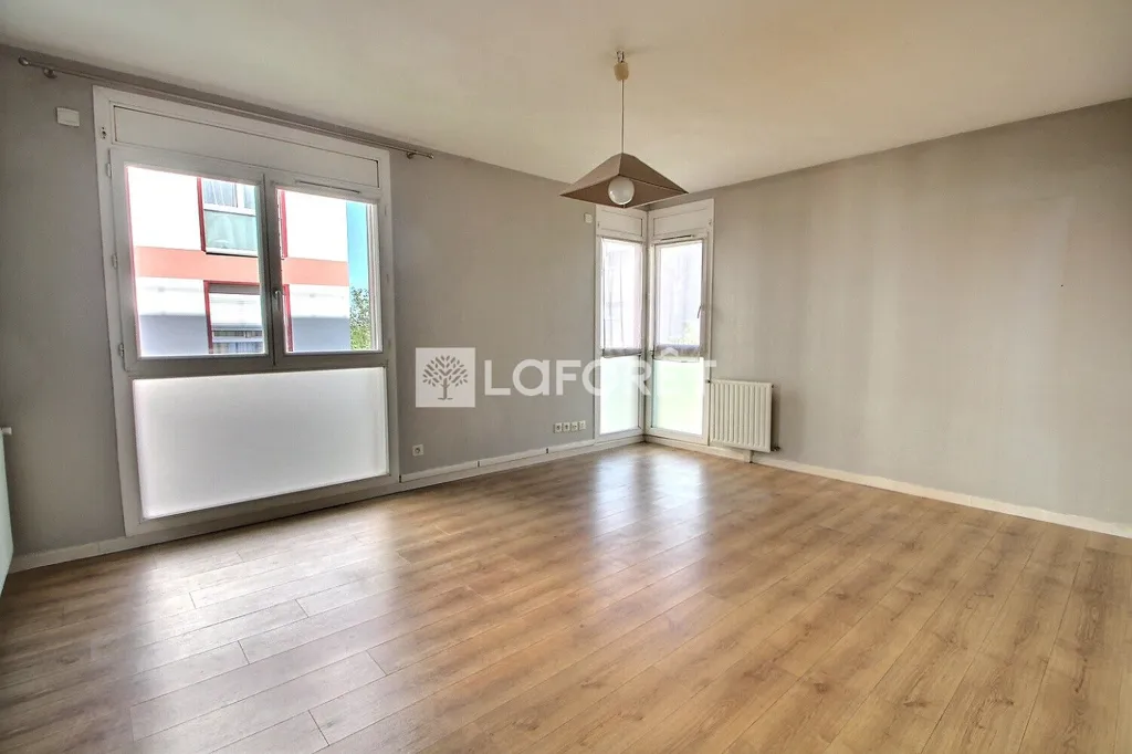 Stanze - Bright Two-Piece Flat near City Centre in Nanterre