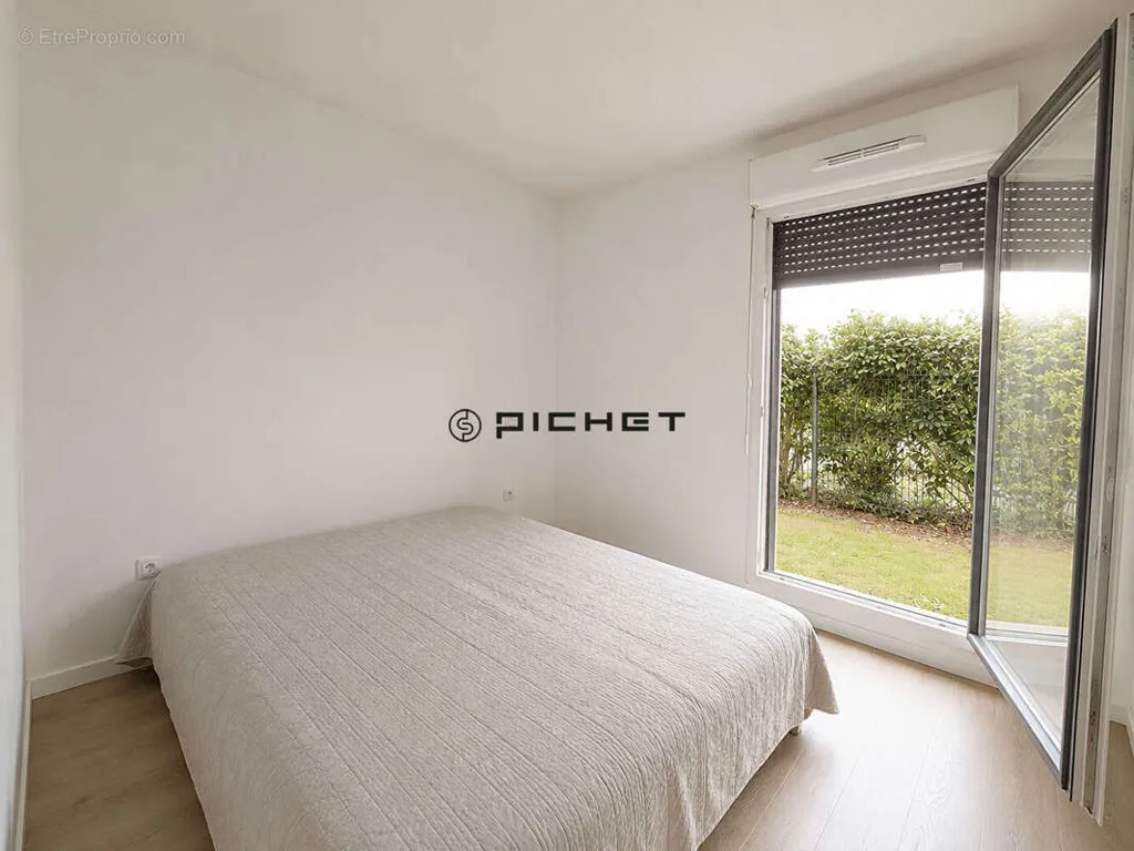 Chambres - Appartement Traversant avec Jardins à Bayonne