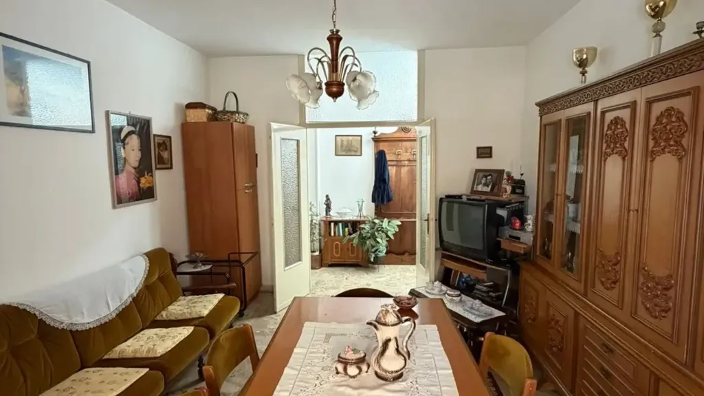 Salle à manger - Apartment with Balcony in Casale Monferrato