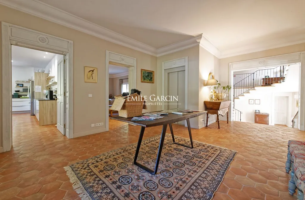 Living Room - Luxury Villa with Private Lake in Brignoles