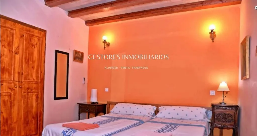 Bedrooms - Rural House with Pool in Palomar