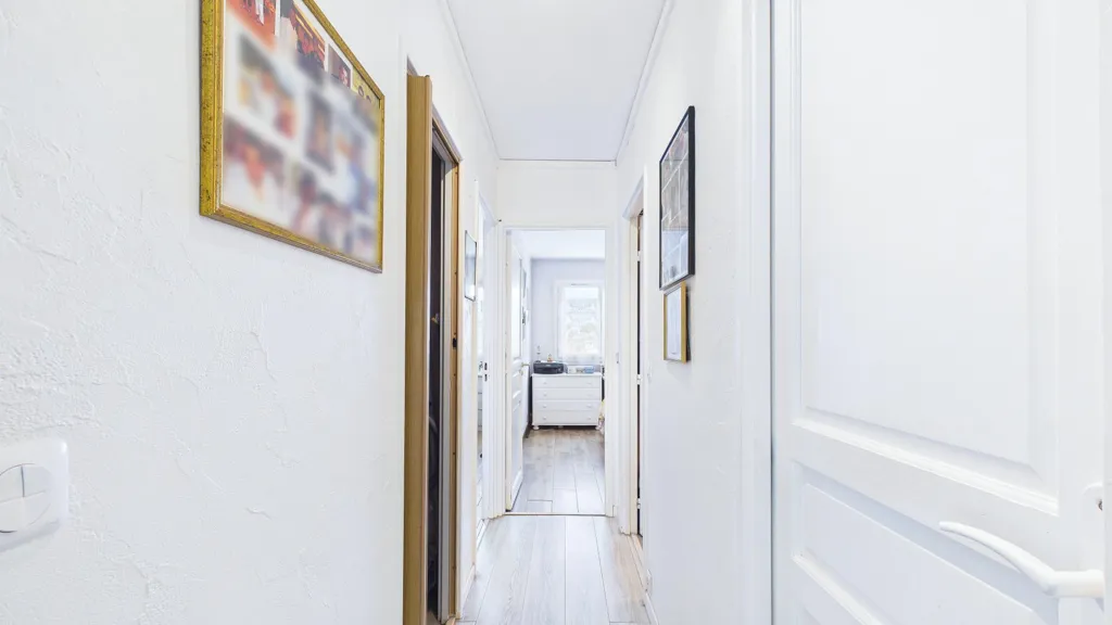 Entrée - Appartement avec Balcon à Chevilly-Larue