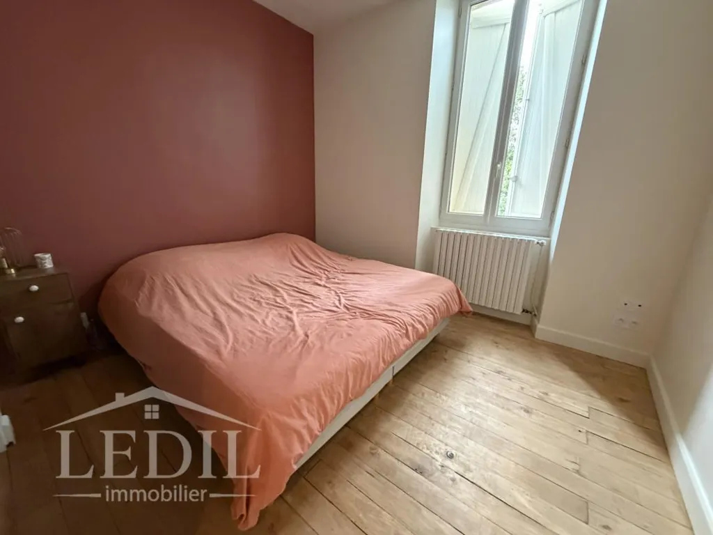 Chambres - Maison de Ville avec Courette et Chalet Bois à Condom