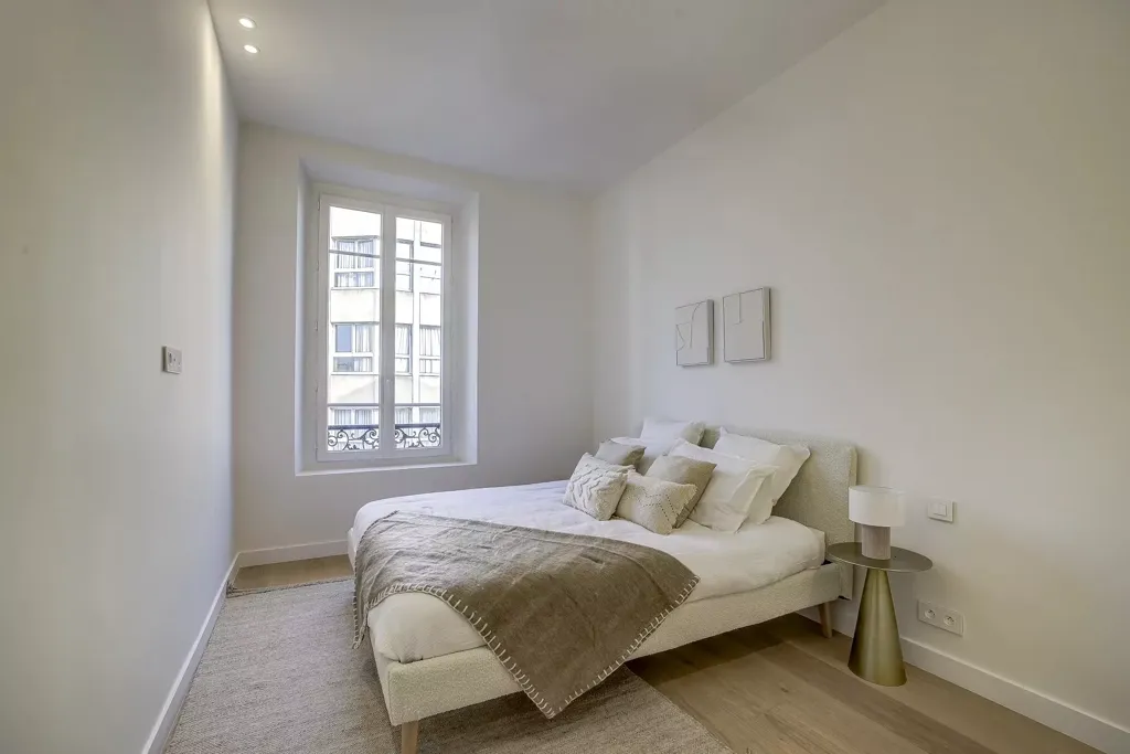 Bedrooms - Renovated 5-Piece Apartment with View in Nice