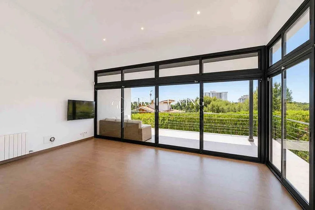 Elutuba - Charm Villa with Pool in Vallpineda