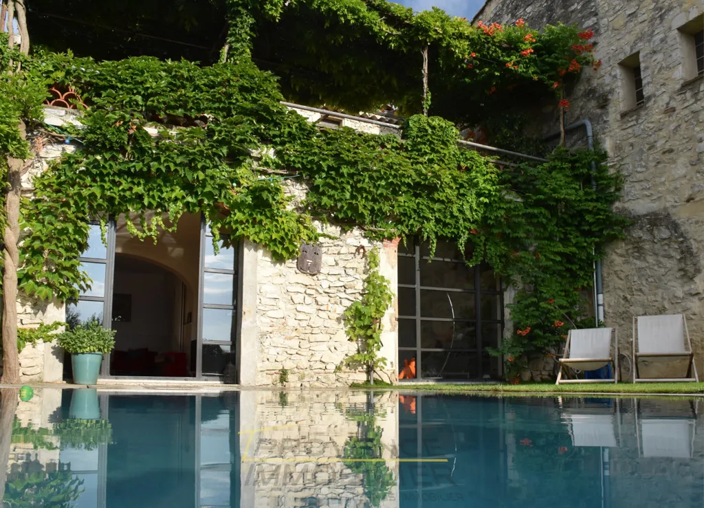 Bassein - Luxury House with Pool in Puygiron