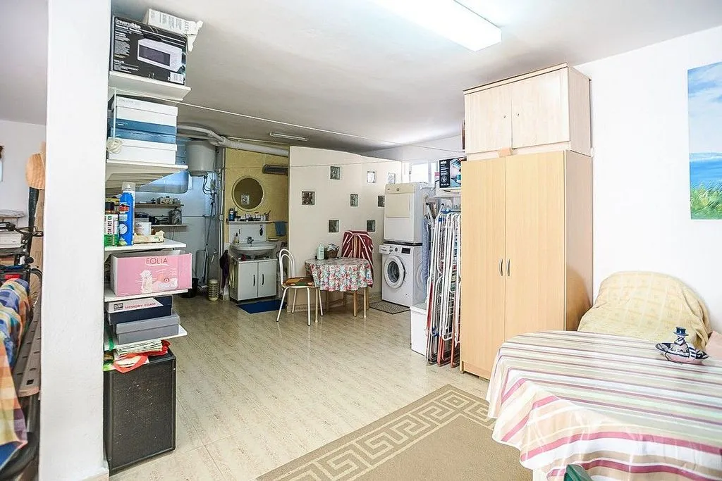 Utility Room - Chalet with Pool and Terrace in La Florida