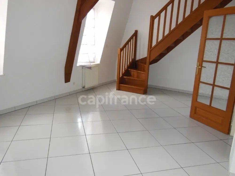 Rooms - Duplex Apartment with Central Location in Nancy
