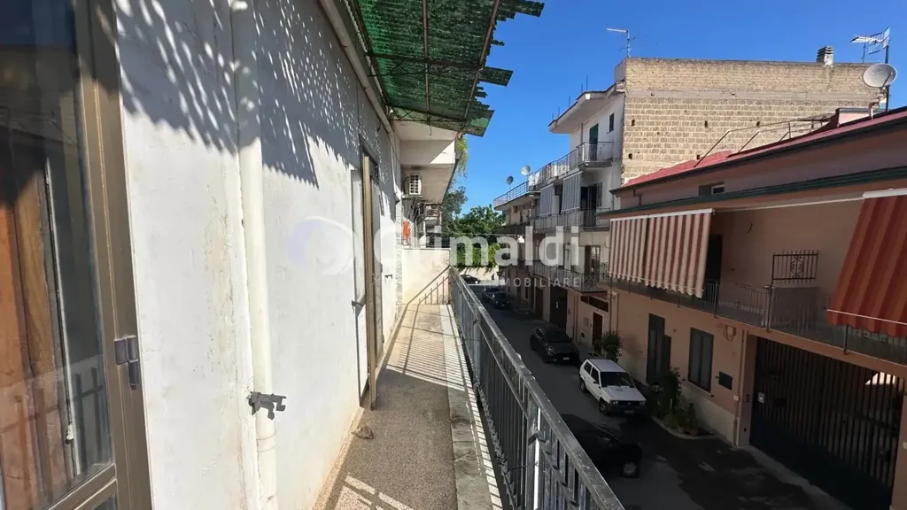 Rõdu - Spacious Apartment with Balconies in Acerra