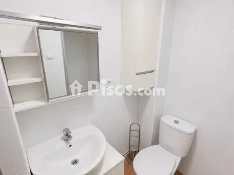 Vannitoad - Fully Renovated Flat with Balcony in Las Fuentes