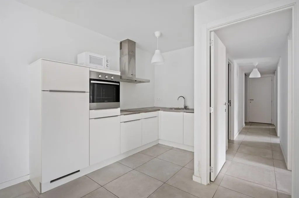 Kitchen - Energy-Efficient Apartment with Terrace in Sint-Niklaas
