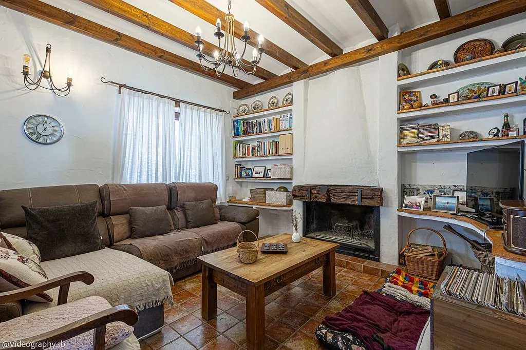 Elutuba - Semi-detached House with Pool in Valdepeñas