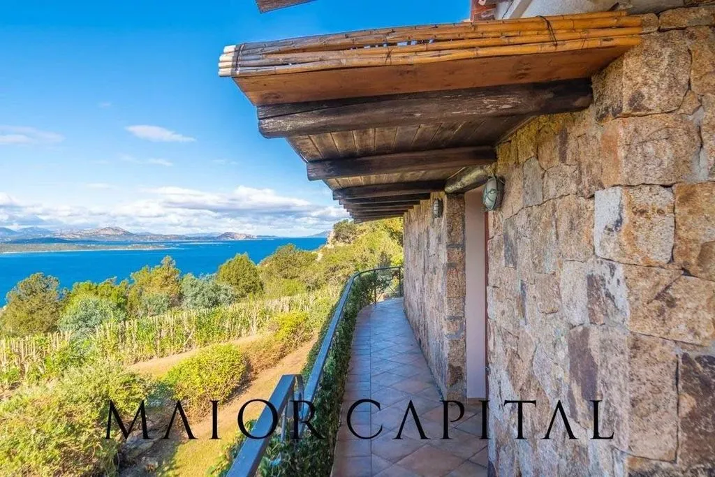 Terrass - Luxury Villa with Sea View in San Teodoro