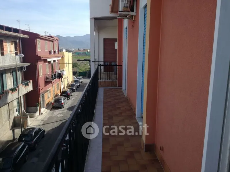 Balcon - Spacious Apartment with Balcony in Milazzo