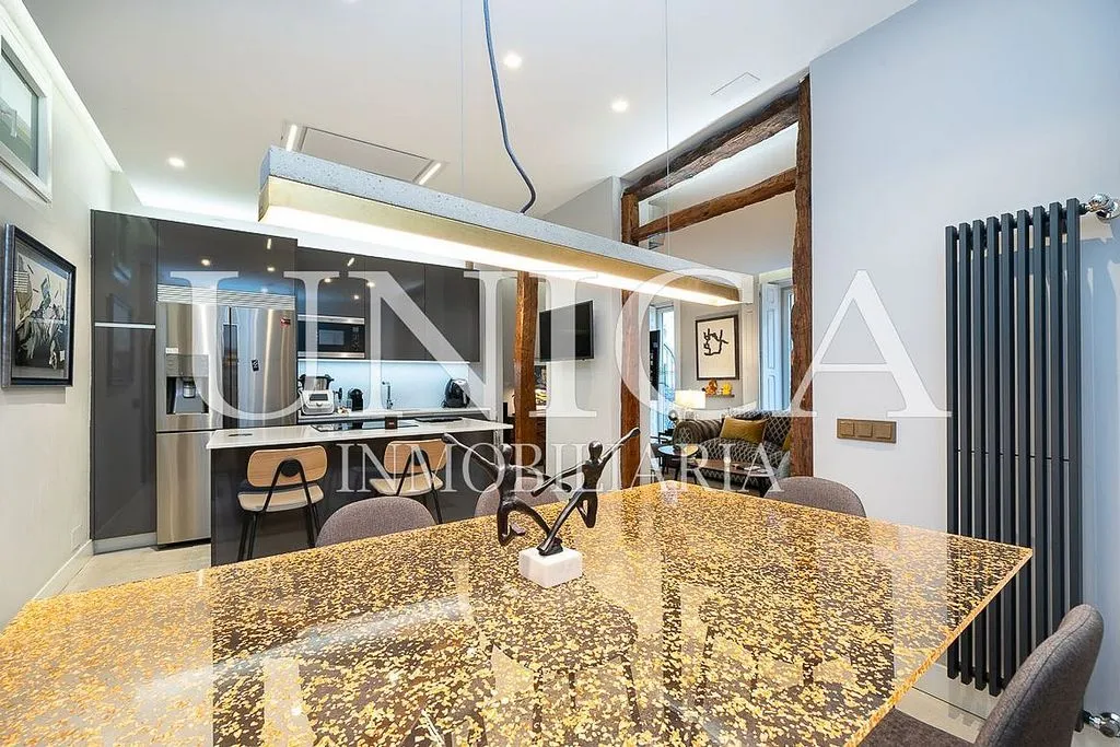 Köök - Modern Flat with Balcony in Malasaña