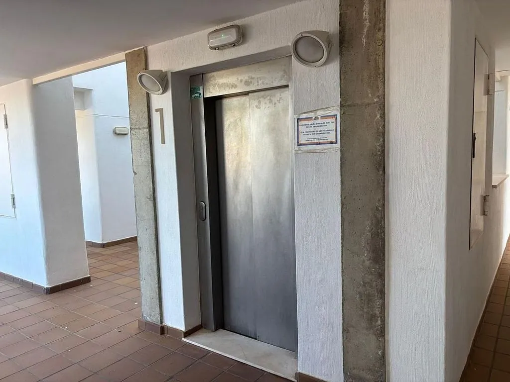 Entrée - Modern Apartment with Sea View in Manga
