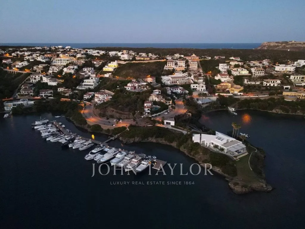 Õhuvaade - Luxury Villa with Private Moorings in Cala Llonga