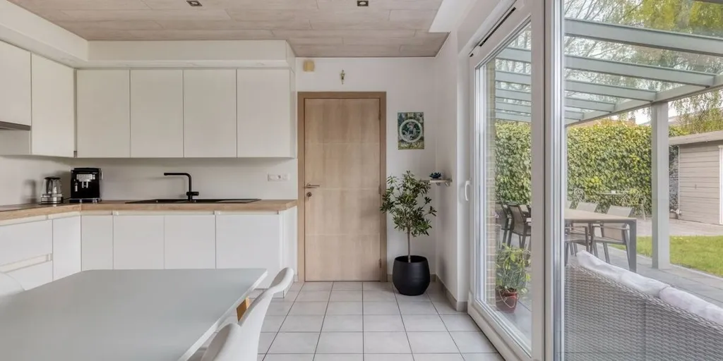 Cuisine - Maison avec Jardin et Terrasse à Oudenaarde