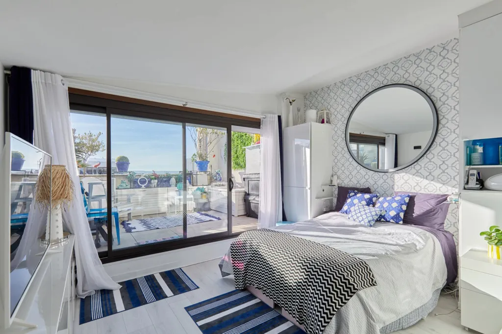 Magamistoad - Duplex with Eiffel Tower View in Paris 16th