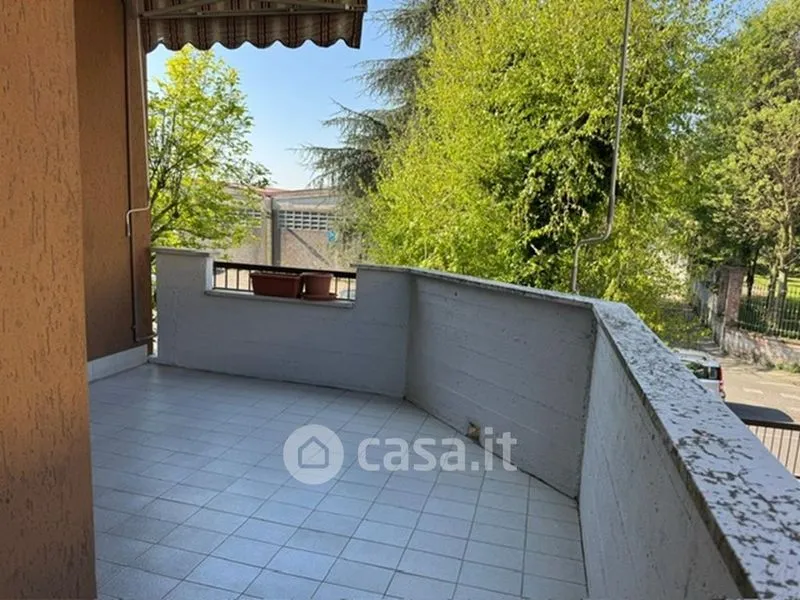 Balcone - Three-Bedroom Apartment with Terrace in Cremona