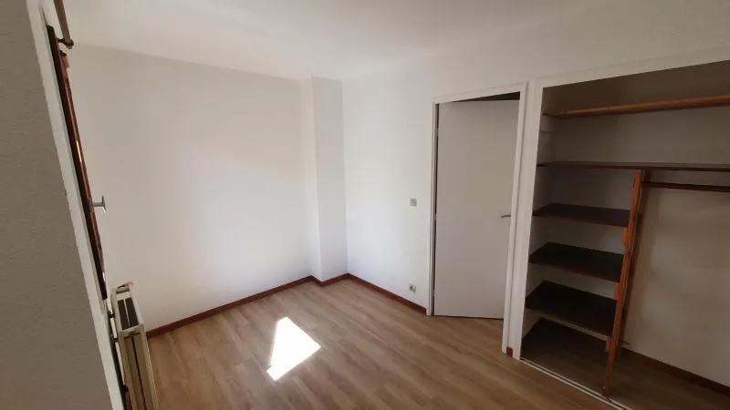 Pièces - Appartement avec Jardin et Parking à Juvignac
