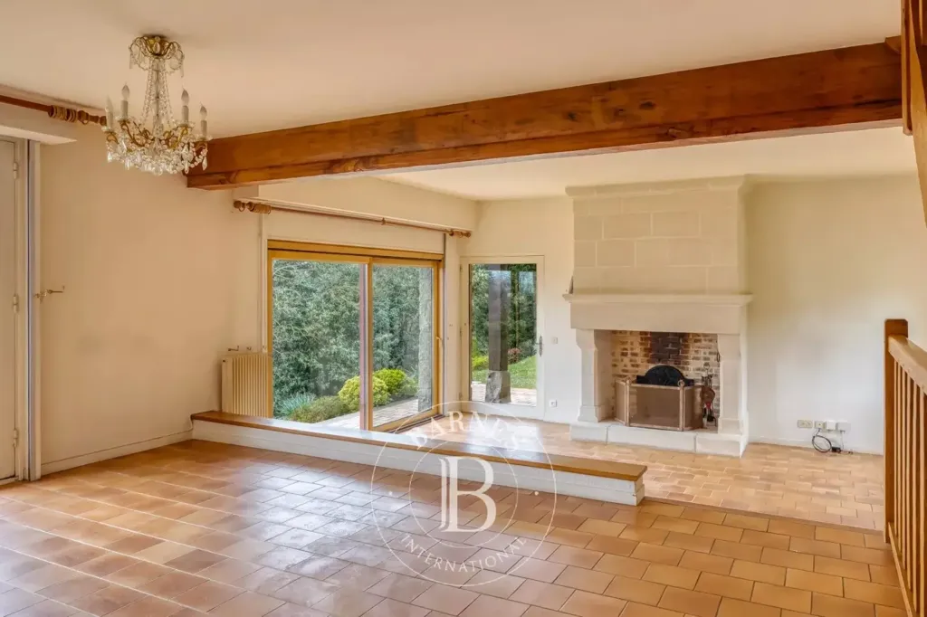 Living Room - Charming House with Private Garden in Bénerville