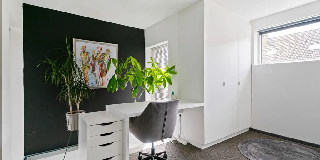 Kabinet - Eco-Friendly House with Solar Panels in Geel