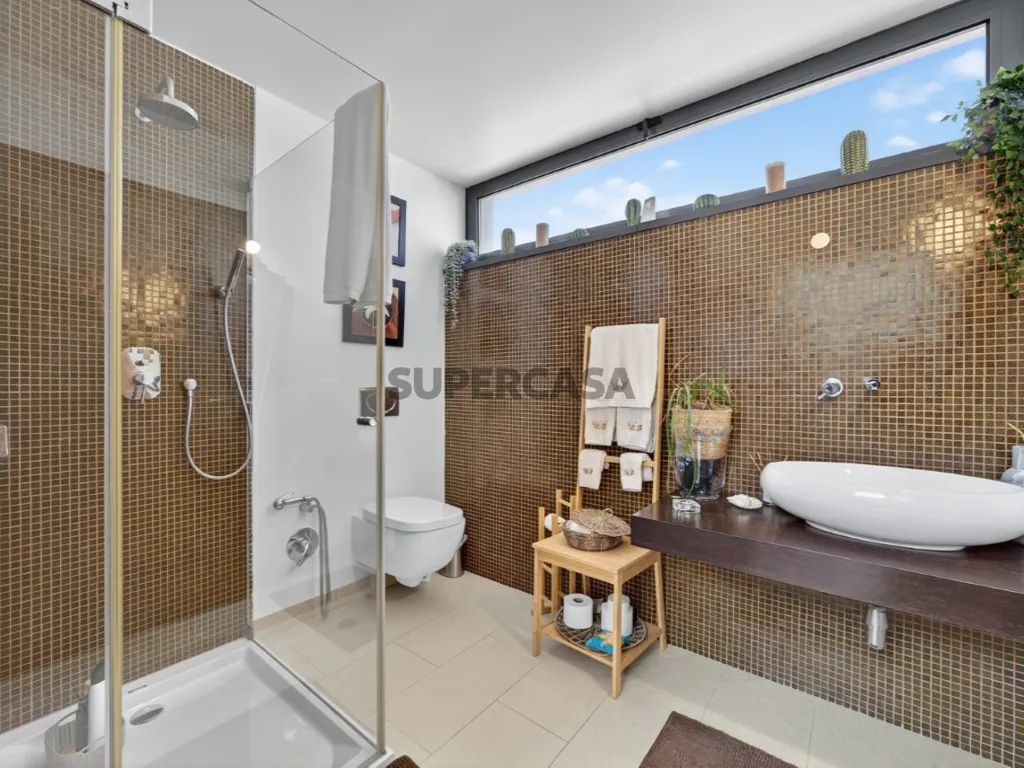 Badezimmer - Modern Villa with Industrial Design in Assafora