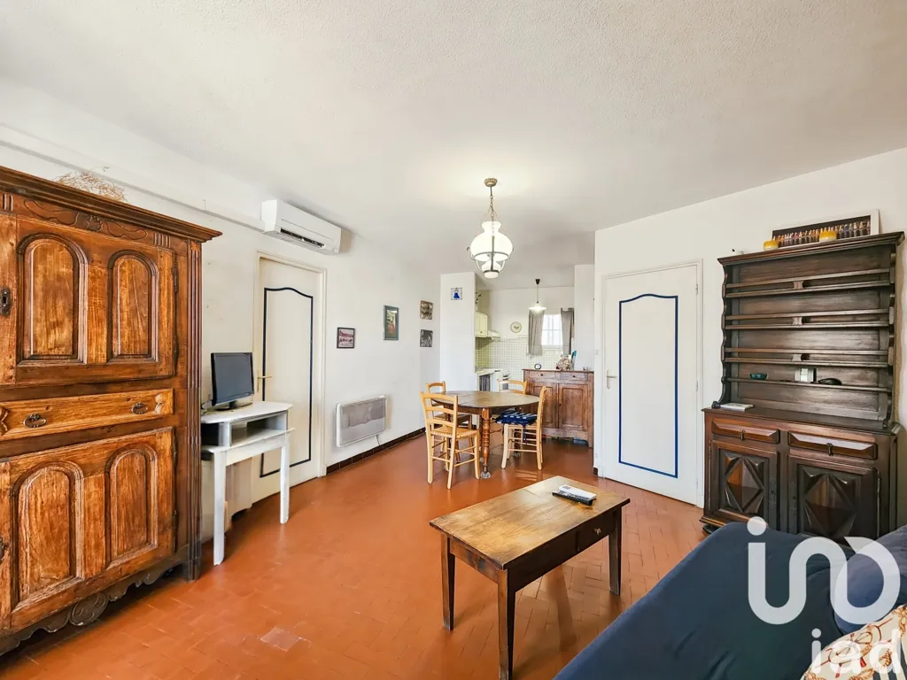 Séjour - Appartement avec terrasse vue dégagée à Saintes-Maries-de-la-Mer