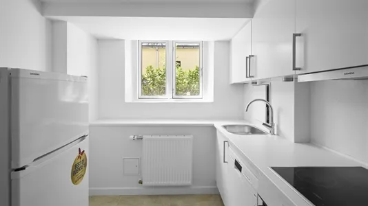 Cucina - Office Space with Private Entrance in Odense C