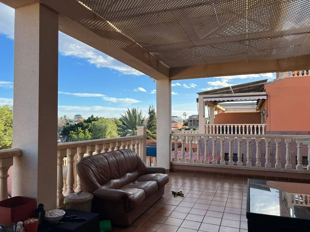 Terrasse - Luxury House with Pool in Torrevieja