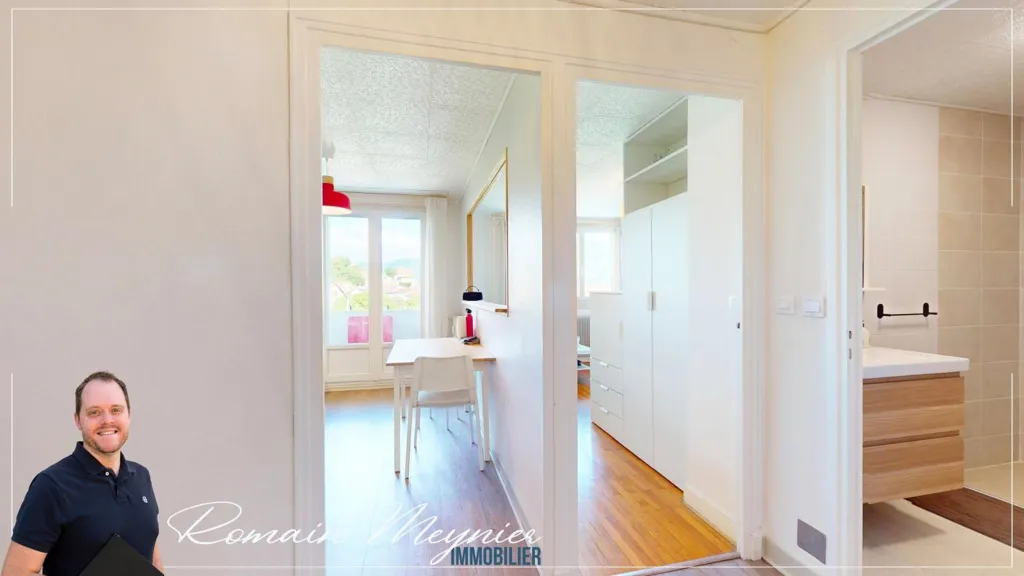 hallway_entrance