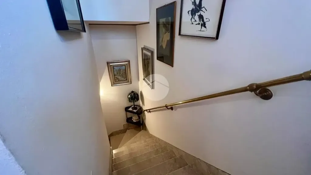 Toad - Rustic Apartment with Private Garden in Sirmione
