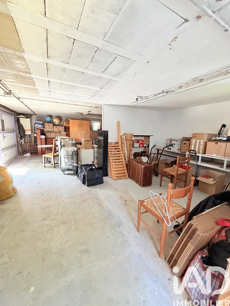 Garage - Luxury Villa with Pool in Mandelieu-la-Napoule